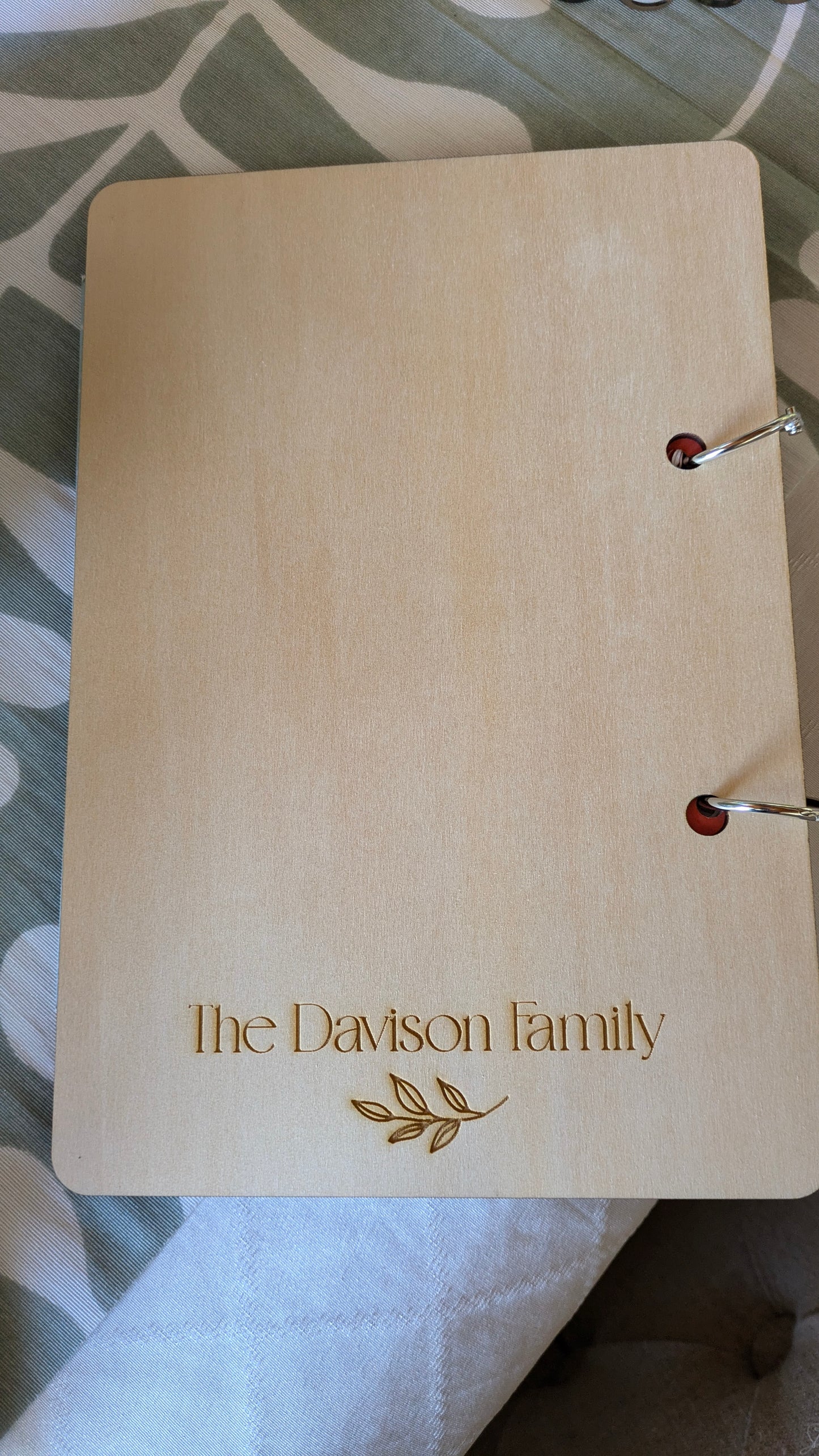 Christmas card keeper